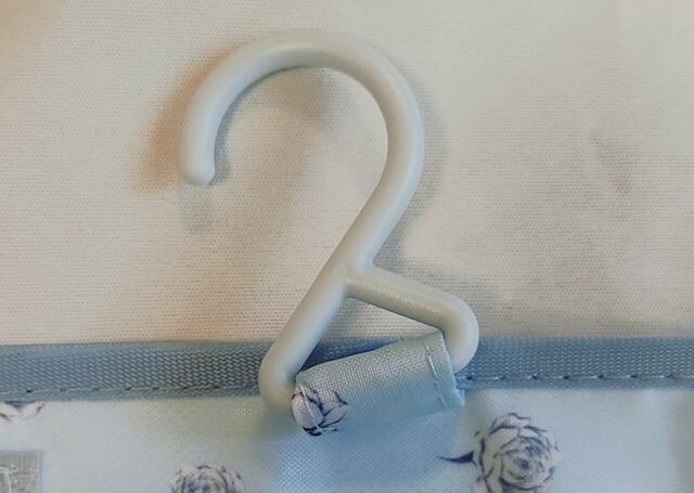 便利なフックつき