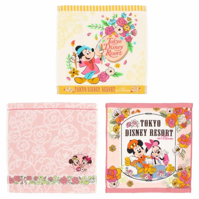 ミニタオルセット 2,300円｜東京ディズニーリゾート「花咲き誇るパークを満喫するミッキーたちが描かれたグッズ」｜販売店舗：東京ディズニーランド「ホームストア」、東京ディズニーシー「ヴィラ・ドナルド・ホームショップ」｜発売日：2024年4月25日（木）