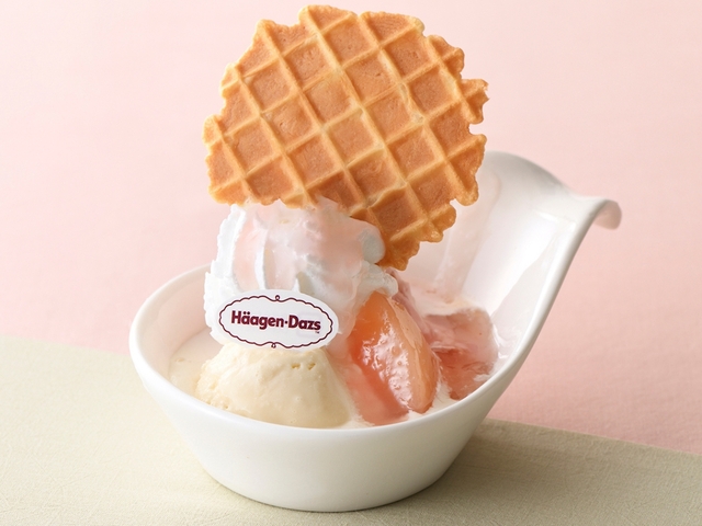 「ハーゲンダッツ 白桃サンデー」＜期間：2025年6月19日～7月2日＞【「ハーゲンダッツのアイスクリーム」が時間無制限で食べ放題！7月2日までニラックスブッフェ11店舗で期間限定開催！】