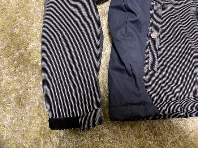 【ワークマン DIAMAGIC DIRECT(R)GRAMITECH(ディアマジック ダイレクトグラミテック)綿防風防寒2WAYジャケット】袖口には面ファスナーが