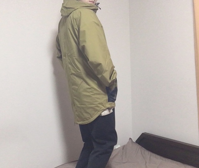 【ワークマン BAG in(バッグ イン)レインジャケット】リュックを背負わなくても普通に着られます