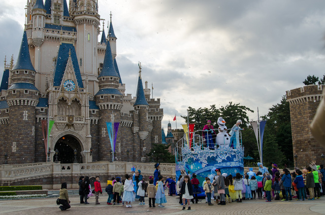 TDL「アナとエルサのウィンターグリーティング」