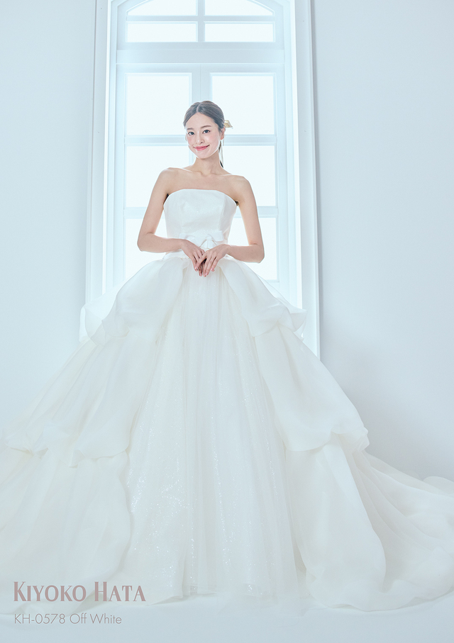 【クラウディア】KIYOKO HATA（キヨコハタ）新作ウェディングドレス｜KH-0578 Off White