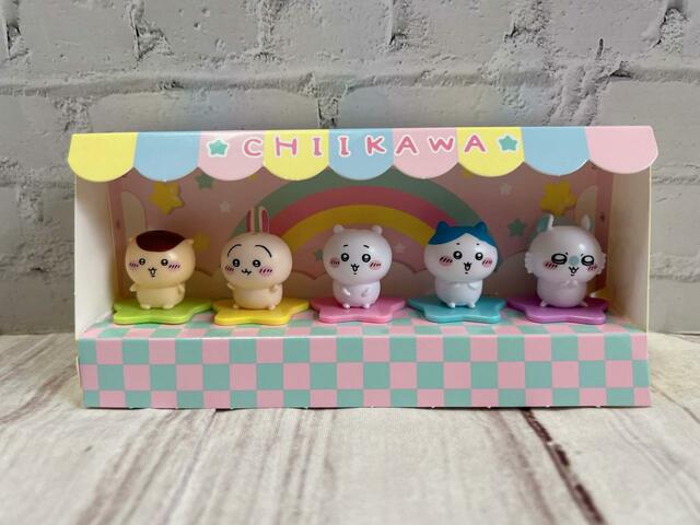 【最新付録 ちいかわガシャポン】遊ばない時はお家にフィギュアを飾っておきましょう♪