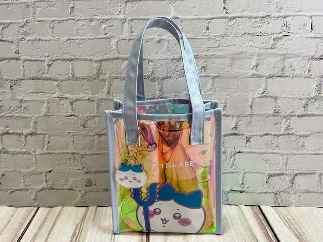 【ファッションセンターしまむら】「ちいかわ」オーロラミニトートバッグ（ハチワレ）お出かけを想定して荷物を入れてみました！