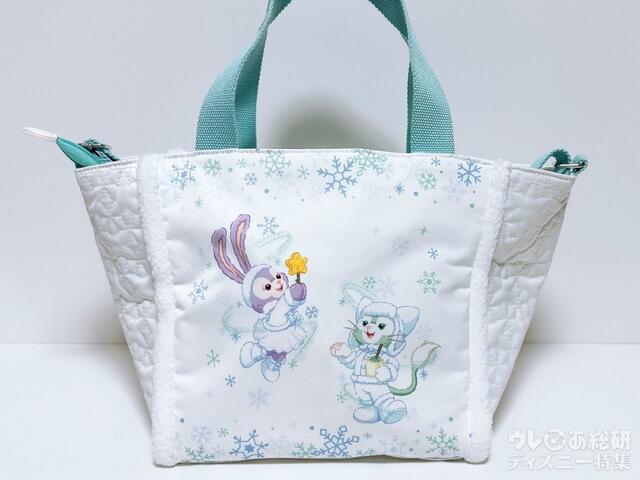 トートとして使う時はストラップを中に入れるとスッキリ