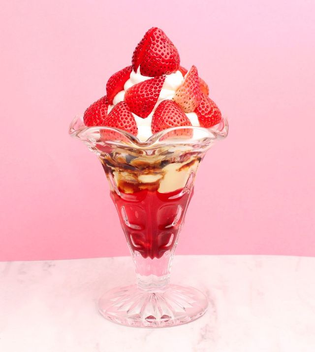 いちごパフェ　￥1,200