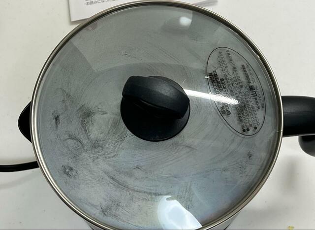 【山善 電気ケトル クッキングポットYRGA-S600(B)】調理を始めるとガラスが曇る