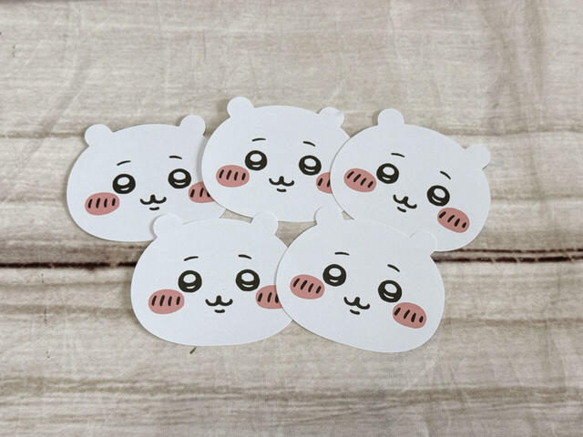 【ちいかわハッピーセット第二弾／ちいかわのメモセット】ちいかわのメモは5枚入っています