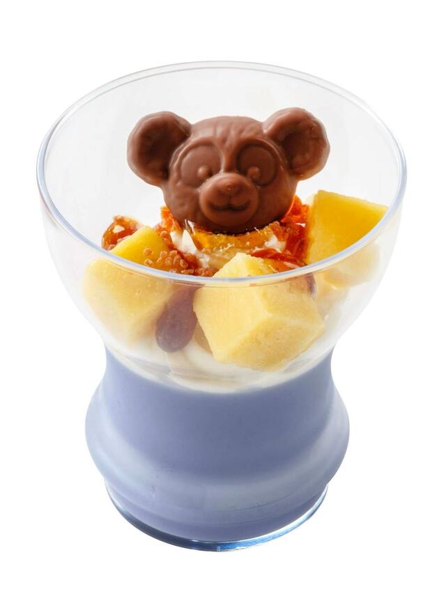 スウィートポテトカップ 550円|ダッフィー&フレンズの「ウィッシング・ウィングス」フードメニュー|販売店舗:東京ディズニーシー「ミゲルズ・エルドラド・キャンティーナ」|発売日:2025年8月28日(木)