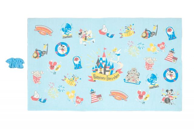 マルチガーゼケット 4,000円｜サイズ：縦約90×横約150cm｜東京ディズニーリゾート パークをモチーフにしたカラフルなグッズ｜発売日：2023年6月15日（木）｜販売店舗：東京ディズニーランド「ホームストア」、東京ディズニーシー「ヴィラ・ドナルド・ホームショップ」