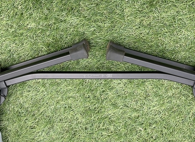 【ワークマン 燃え広がりにくいアルミコット】本体中央部分の「↑シート側」の文字に注意して