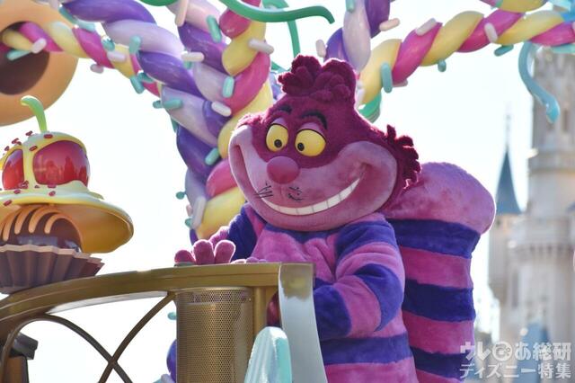 東京ディズニーランド「イッツ・ア・スウィーツフルタイム！」の模様：「ディズニー・パルパルーザ」第3弾「ヴァネロペのスウィーツ・ポップ・ワールド」