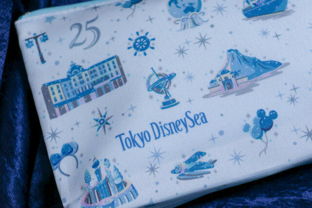 スーベニアおてふきキャリー プラス ¥1,400｜アイコンが素敵