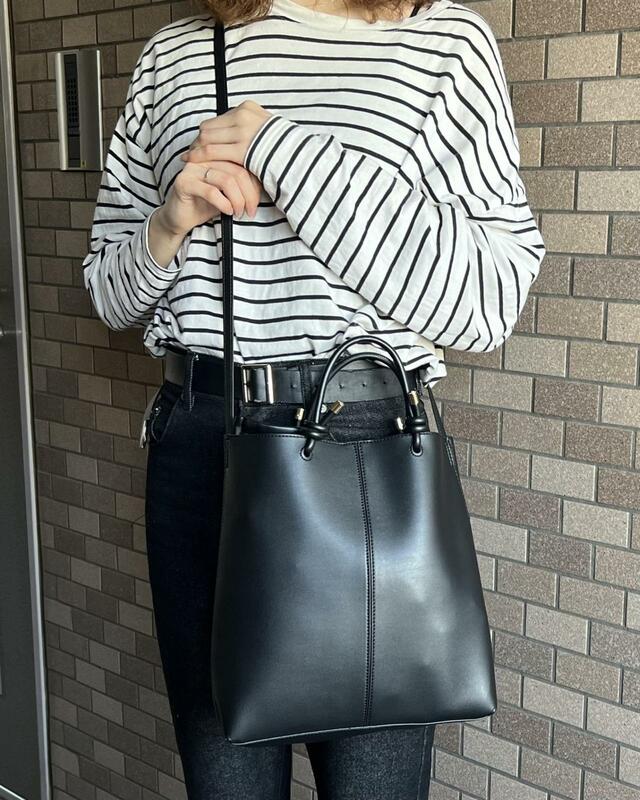 【coca トートバッグ レディース 2way】ショルダーが長めなので斜め掛けもOK