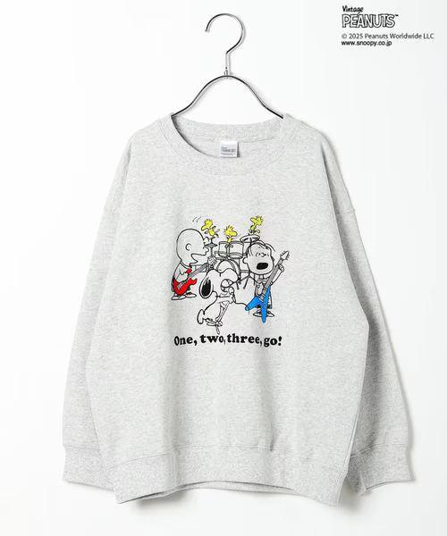 【BAYFLOW×PEANUTSコラボ人気ランキング 4位】「【PEANUTS×BAYFLOW】ピーナッツアソートスウェット(KIDS)」4,990円（税込）