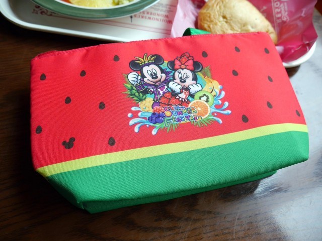 スペシャルセット、スーベニアランチケース(表)