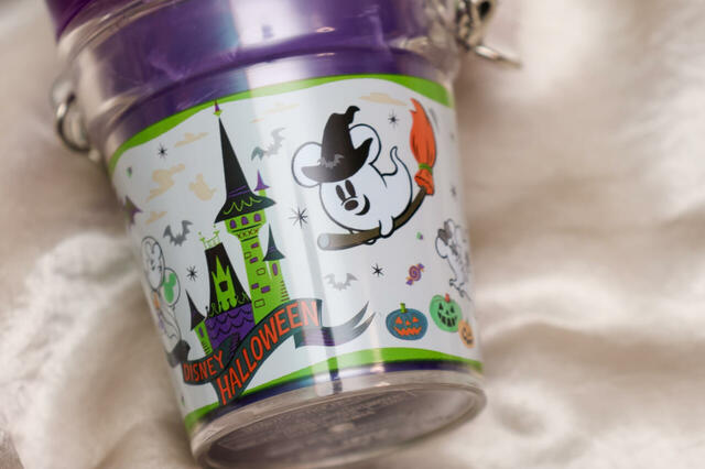 ミニスナックケース 1,300円｜東京ディズニーランド「リフレッシュメントコーナー」「ヒューイ・デューイ・ルーイのグッドタイム・カフェ」、東京ディズニーシー「カフェ・ポルトフィーノ」「ザンビーニ・ブラザーズ・リストランテ」｜東京ディズニーリゾート「ディズニー・ハロウィーン」スペシャルメニュー