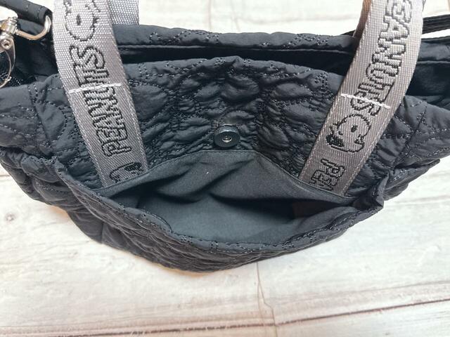 4：背面ポケット