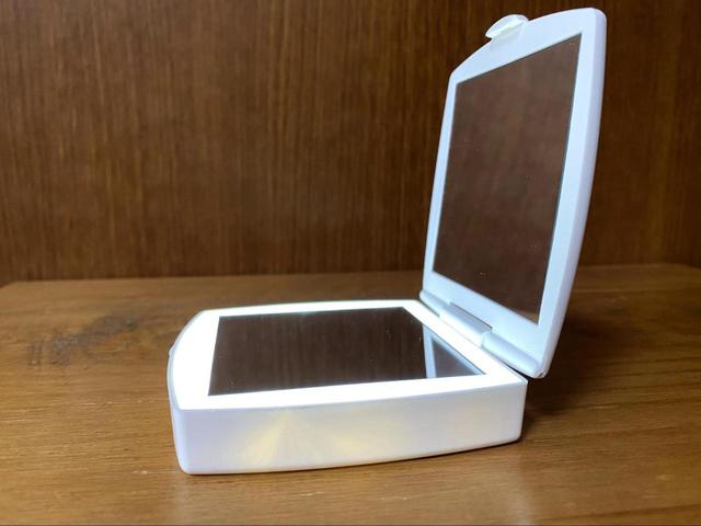 【ダイソー】自立するので手がふさがらない！