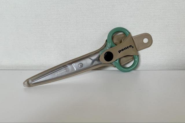 【ステンレスシザーズ】保護ケースも付属で付いてきます