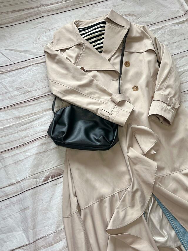 トレンチ＆デニムのカジュアルコーデにもぴったり！