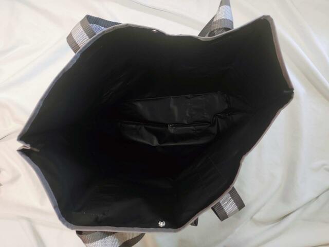 ガバッと開くタイプ