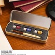 【『MonoMaster』11月号（宝島社）】特別付録はイラスト缶ケース付き！スヌーピーデザインの万年筆セット