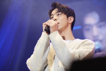 ナムジュヒョク 握手会 2019.jpg?crop=1xw:0.