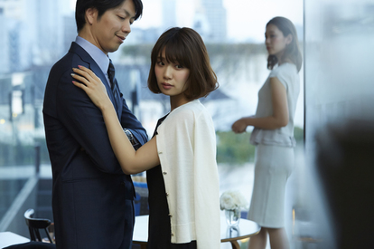 心理テスト あなたの 彼氏の浮気相手との戦い方 1 3 かんたん診断 占い 心理テスト Mimot ミモット