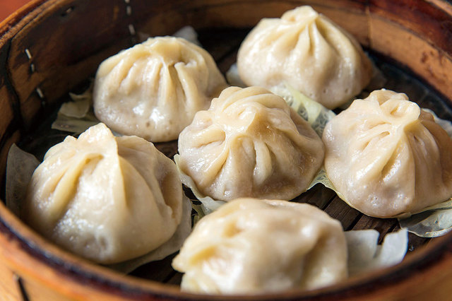 餃子のハルピン　小籠包（6個）　 760円