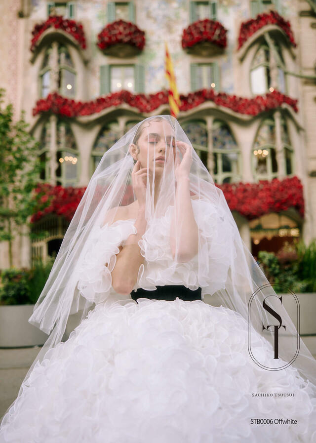クラウディア|「ST(サチコツツイ)」新作ウェディングドレス|STB0006_Offwhite