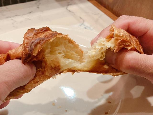 音もおいしいクロワッサン