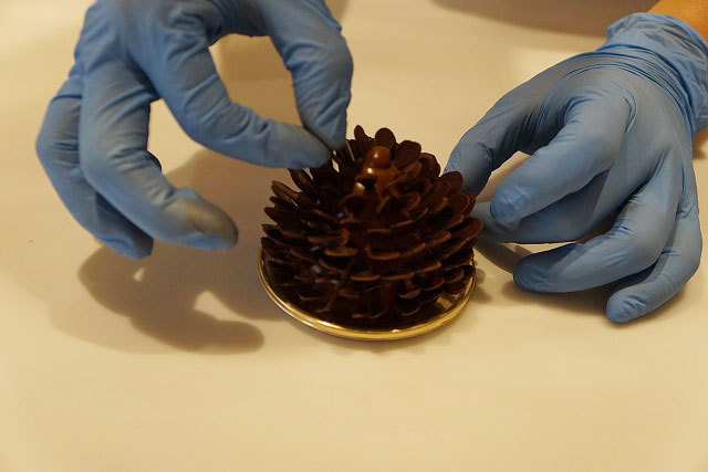 ジンジャーブレッドパインコーン