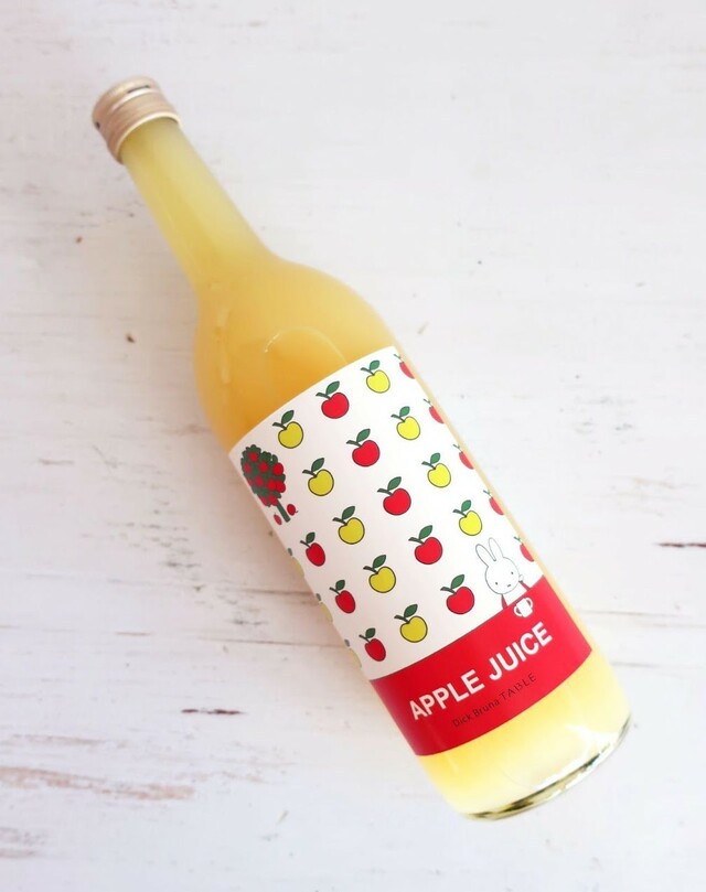 「 Dick Bruna TABLE 青森のりんごで作ったアップルジュース」＜1本 ¥1,836＞【「雲が浮かぶ朝焼けゼリー」に「メレンゲフラワー付きチーズケーキ」！ミッフィーの期間限定スイーツが可愛いすぎ】