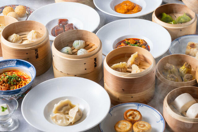 「平日ディナーブュッフェ」＜期間：2026年2月1日〜＞【本格中華が食べ放題！Series the Skyの人気ビュッフェ『極上中華・飲茶オーダービュッフェ』が、2月1日より全日制に！】