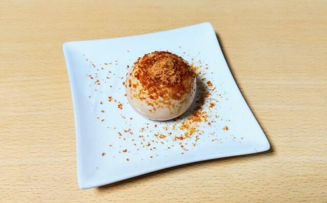 【牧家　塩キャラメルプリン　462g（プリン75g×6個、カラメルクラッシュ2g×6個）　1080円】塩キャラメルのコクのある甘さがたまらない