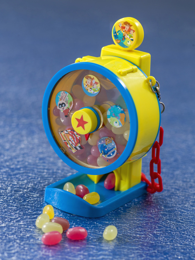 グミキャンディー、ミニスナックケース付き 850円｜マンマ・ビスコッティーズ・ベーカリー｜東京ディズニーシー「ピクサー・プレイタイム」スペシャルメニュー