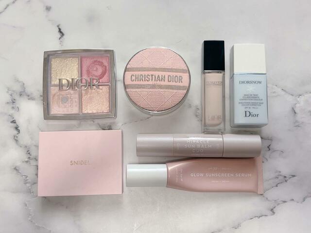 上段に入れたコスメ