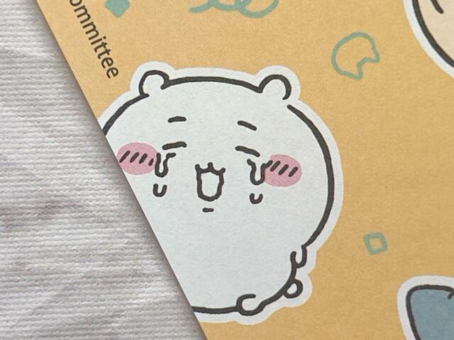 泣き顔のちいかわ。不憫かわいい…!