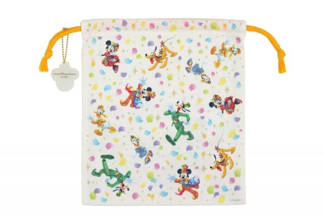 きんちゃく 1,000円｜東京ディズニーリゾート40周年“ドリームゴーラウンド”グランドフィナーレ スペシャルグッズ｜発売日：2024年1月23日（火）｜販売店舗：東京ディズニーランド「グランドエンポーリアム」、東京ディズニーシー「エンポーリオ」