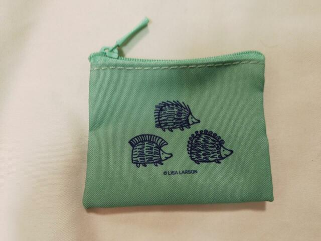 ハリネズミのイラストがかわいい