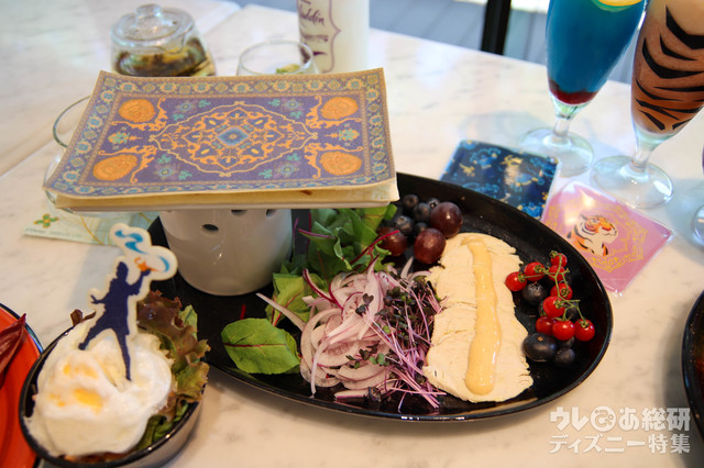 スペシャルラップサンド ￥ 1,790(税抜)