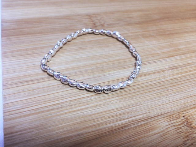 【beller shiny pebbles bracelet】小石感がかわいい
