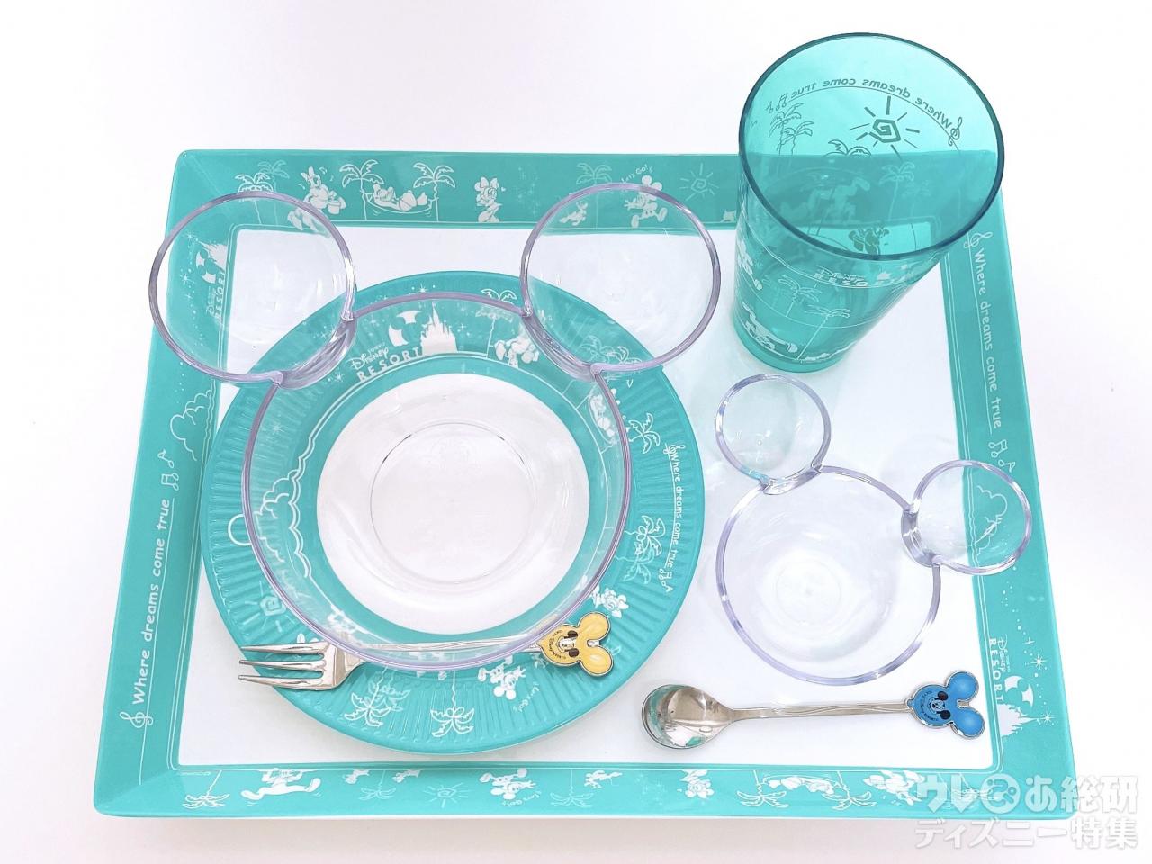東京ディズニーリゾート】人気「パークフードデザイン食器」新色は