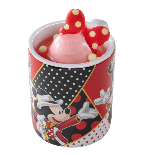 ヨーグルト&ラズベリームース、スーベニアカップ付き 800円|スウィートハート・カフェ|東京ディズニーランド「ベリー・ベリー・ミニー!」スペシャルメニュー