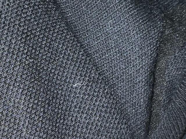 【ワークマン　レディースアーチパワーアシストレギュラー先丸靴下】素材はポリエステル・綿・ナイロン・ポリウレタン。綿のような触り心地ですが、100％綿のものよりもサラッとしています