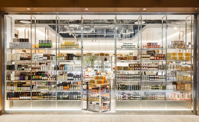 食のセレクトショップ「DEAN & DELUCA」店舗外観
