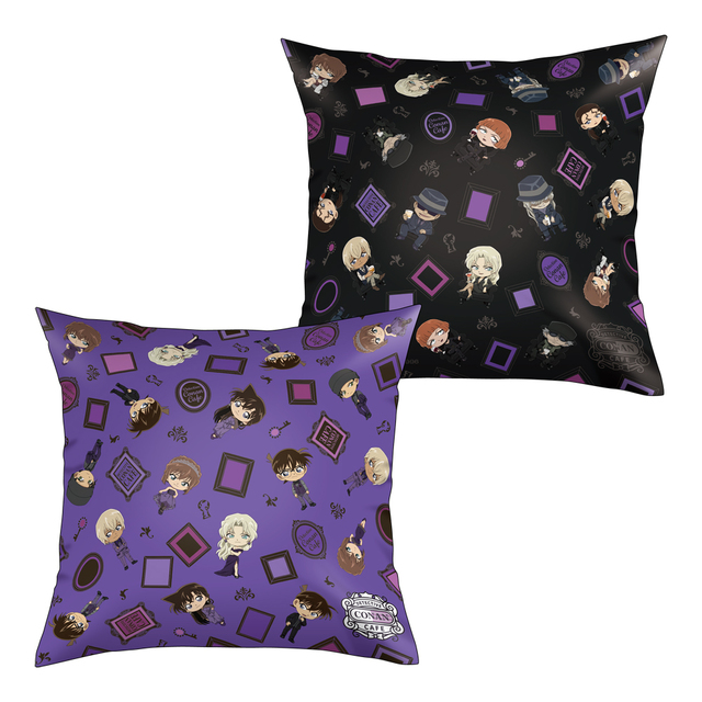 サテンクッションカバー 3,500円(税込3,850円)|名探偵コナンカフェ