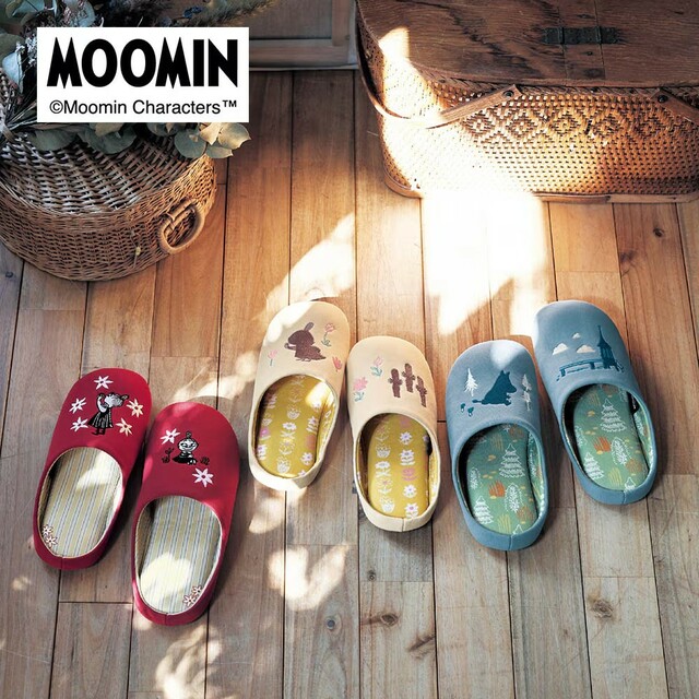 【ムーミン×ベルメゾンのおうちグッズ人気ランキング 1位】「洗えるもっちり低反発ウレタン入り快適スリッパ『ムーミン』」各1,980円（税込）